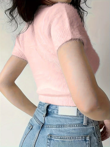 Autumn and Winter New Fashion Woman Sweater Fitted Crew Neck Heart Jacquard Fleece Short Sleeve Pullover Knit Top