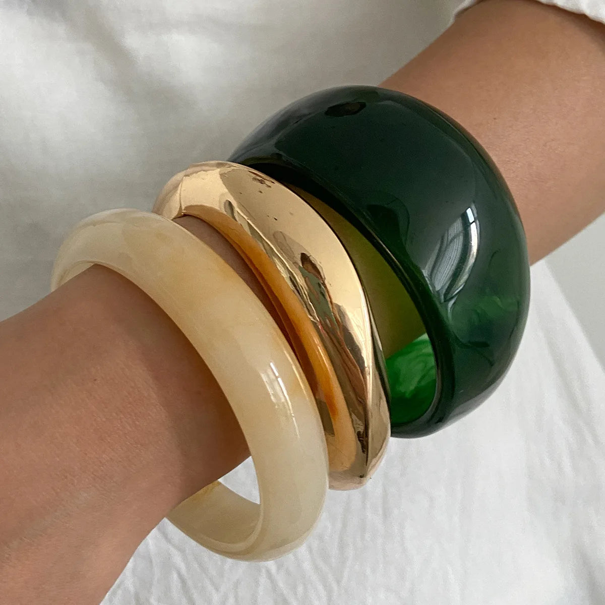 New Vintage Punk Green Beige Thick Resin Acrylic Bangle Geometric Irregular Wide Cuff Bangle Bracelet For Women Pulseras Jewelry