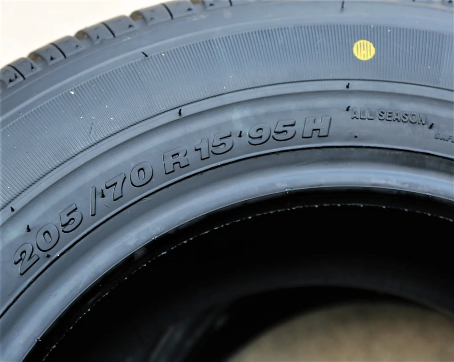 Tire Forceum EXP 70 205/70R15 95H A/S All Season