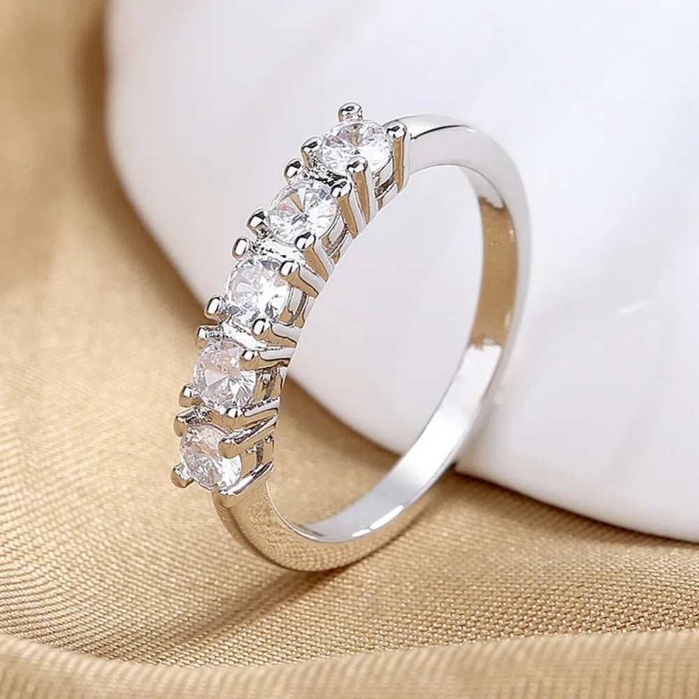 Pink Diamond Women's Wedding Ring, High-end Colored Zircon Ring, Creative Hand Jewelry