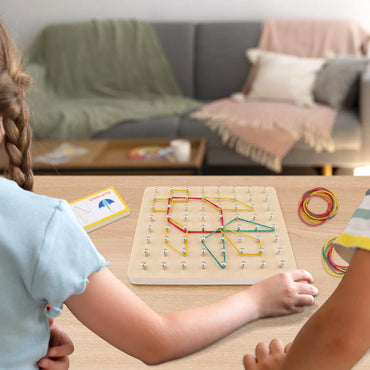 Wood Geoboard Set Block Toy Brain Teaser with 30 Pattern Cards Geometry Board