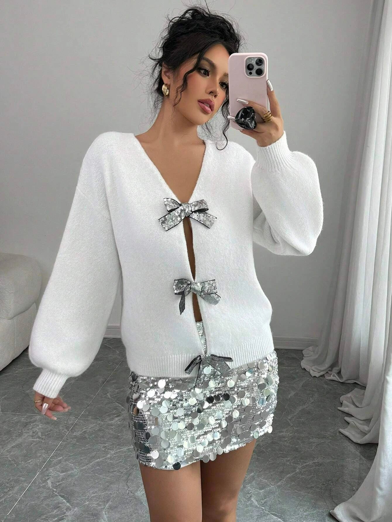 Autumn and Winter New Fashion Woman Sweater Sequined Bow Trim Loose Long Sleeve Niche Knit Cardigan